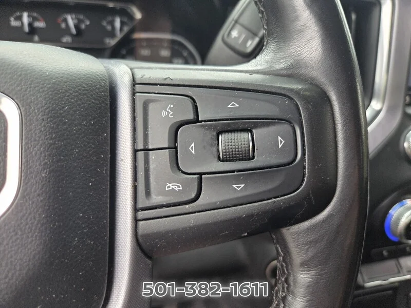 Used 2019 Cardinal Red GMC SLE image 27