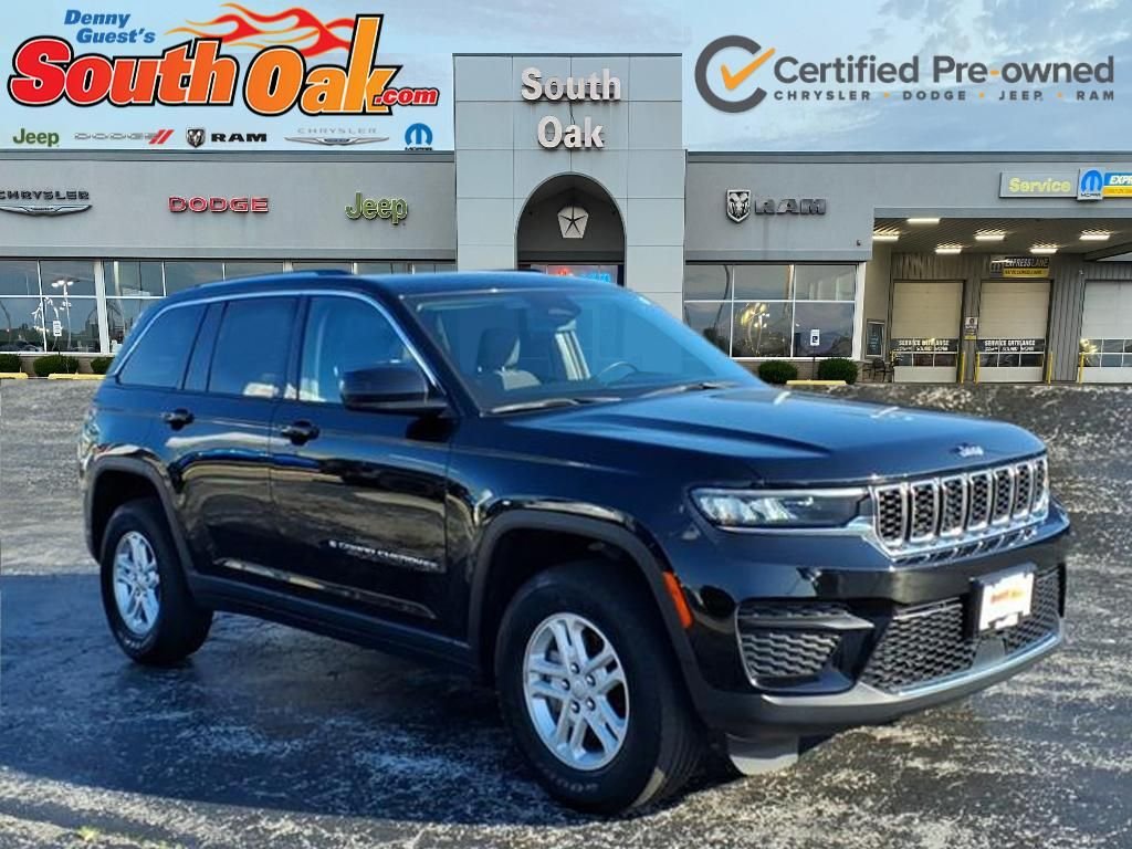 Certified Used 2023 Black Jeep Laredo image 1