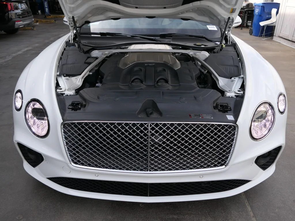 Used 2023 WHITE Bentley GT V8 image 29