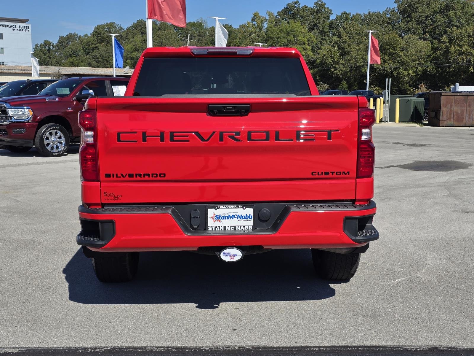 2024 Chevrolet Silverado 1500 Custom - Photo 6