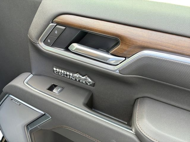 2026 Chevrolet Silverado 1500 High Country - Photo 14
