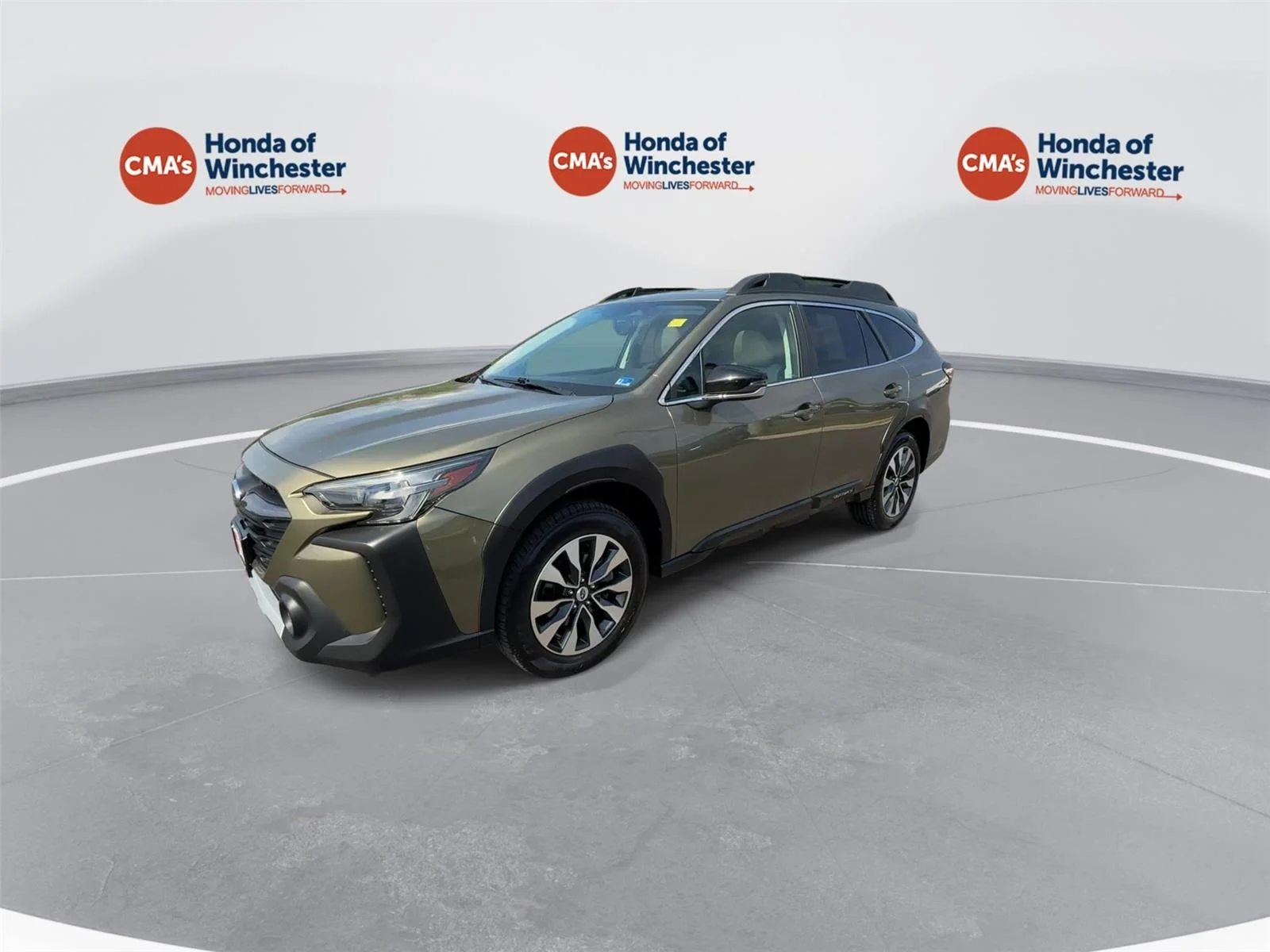 Used 2024 Autumn Green Metallic Subaru Limited image 4