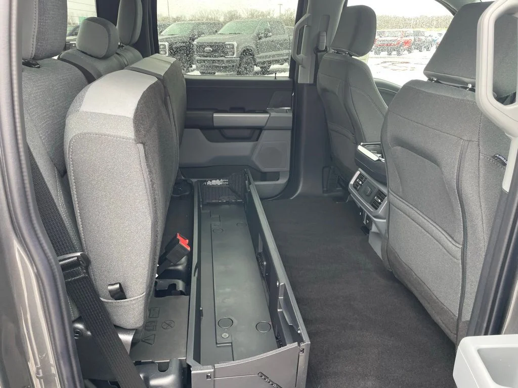2025 Ford F-150 XLT - Photo 57