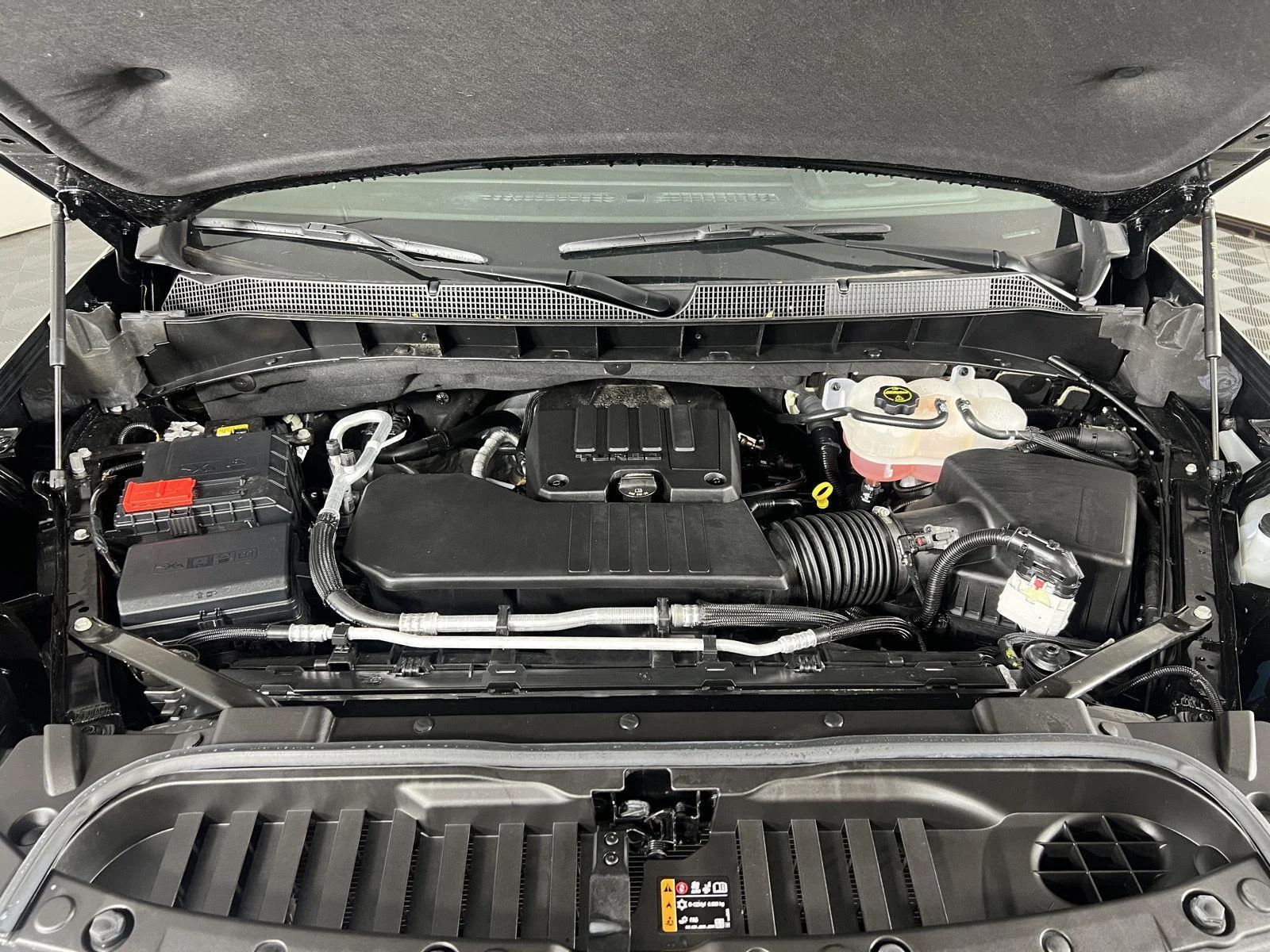 Used 2025 Black Chevrolet LT image 18