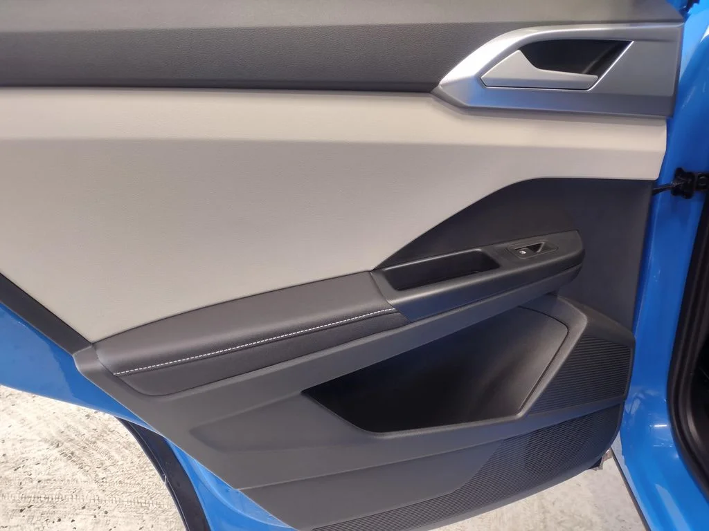 New 2026 Blue Volkswagen 1.5T SE image 21