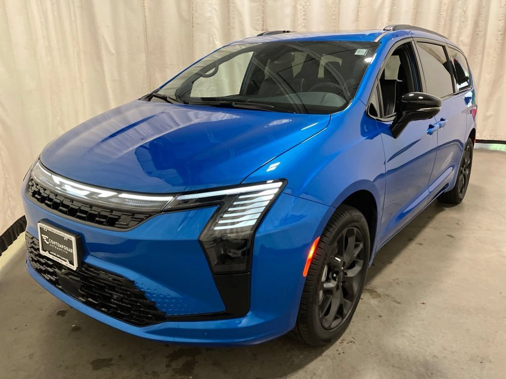 New 2027 Hydro Blue Pearl-Coat Exterior Paint Chrysler Limited image 26
