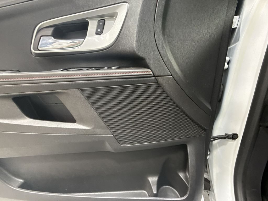 Used 2012 Summit White Chevrolet LT image 32