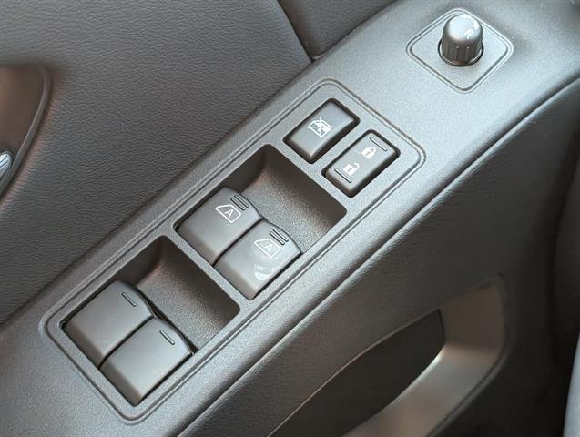 New 2026 Glacier White Nissan Crew Cab SV image 19
