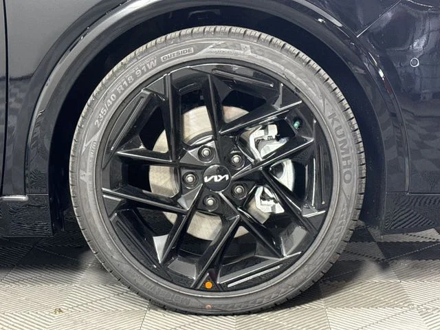 New 2026 Aurora Black Pearl Kia GT-Line Turbo image 10