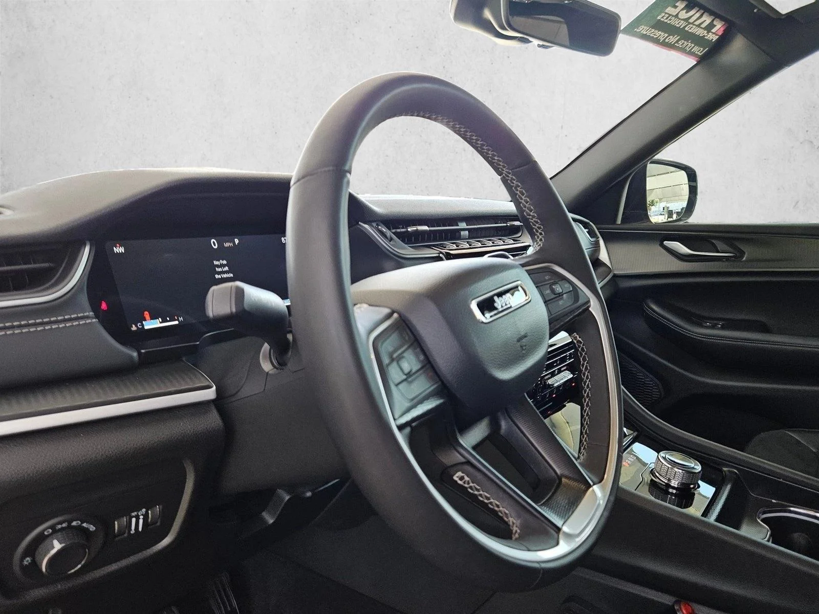 Used 2025 Velvet Red Pearlcoat Jeep Altitude X image 9