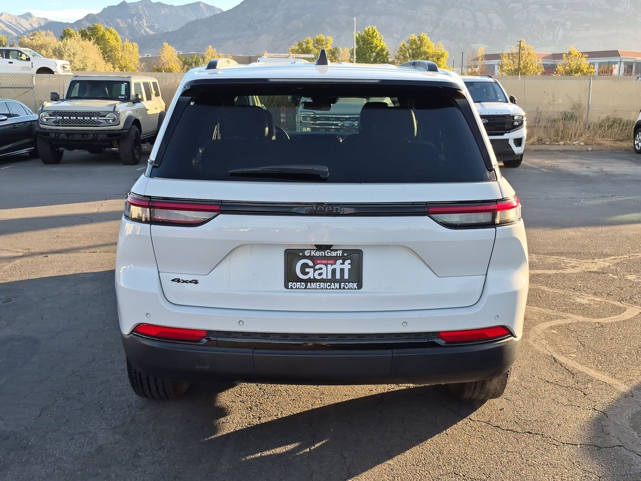 Used 2025 Bright White Clearcoat Jeep Altitude image 4