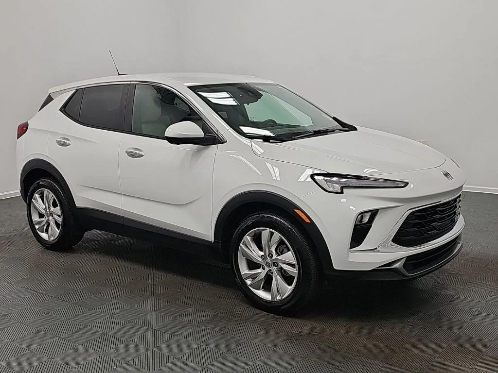 2025 Buick Encore GX Preferred's photo