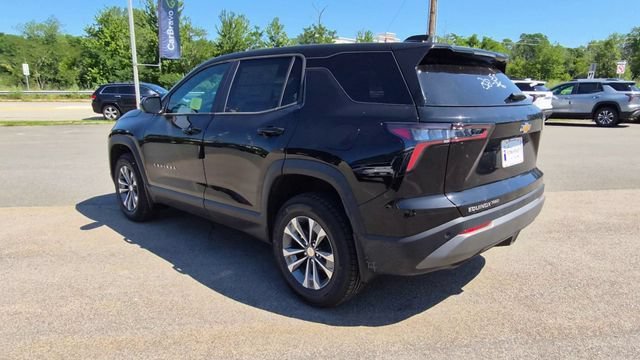 2027 Chevrolet Equinox LT - Photo 6
