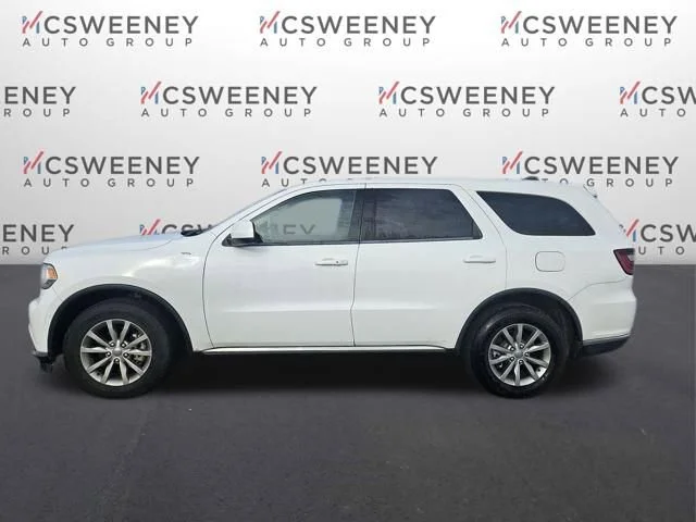 Used 2017 White Dodge SXT image 2