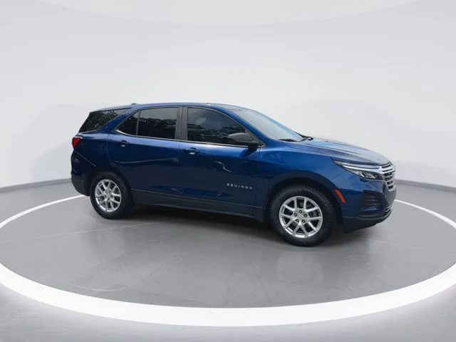 Used 2022 Blue Chevrolet LS image 9