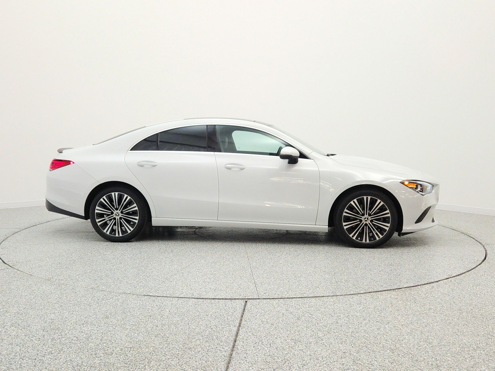 Used 2023 Digital White Metallic Mercedes-Benz CLA 250 Coupe image 4