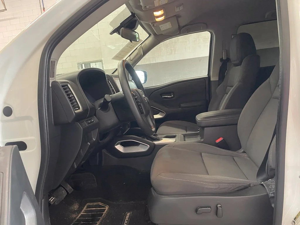 Used 2023 White Nissan SV image 10
