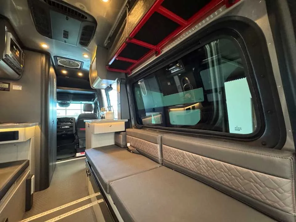New 2026 SILVER AIRSTREAM  image 7