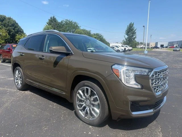 Used 2023 Brown GMC Denali image 1
