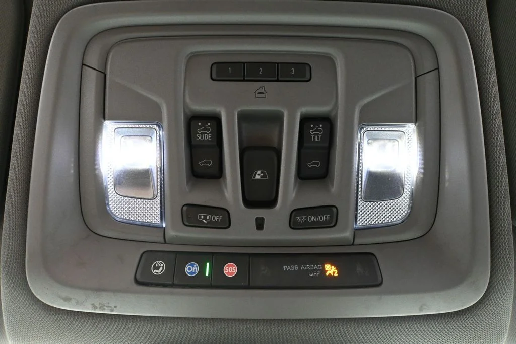 Certified Used 2025 White GMC Denali image 41