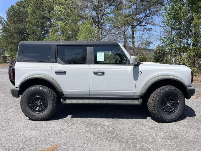 New 2026 Avalanche Gray Ford Outer Banks® image 2