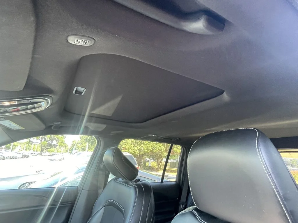 Used 2025 Black Jeep Altitude X image 24