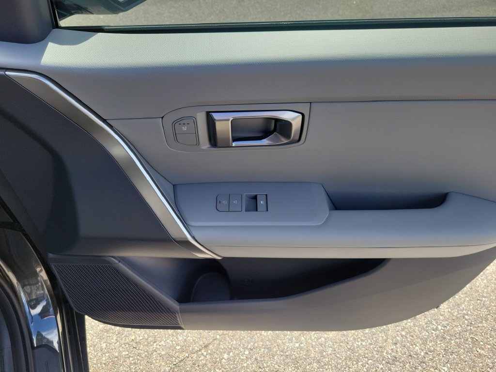 New 2027 Interstellar Gray Kia EX image 10