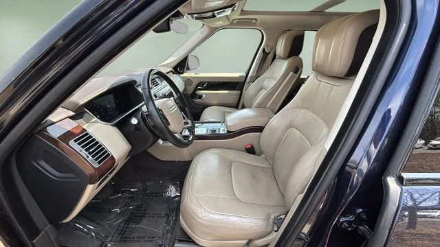 Used 2019 Blue Land Rover 5.0L V8 Supercharged image 18