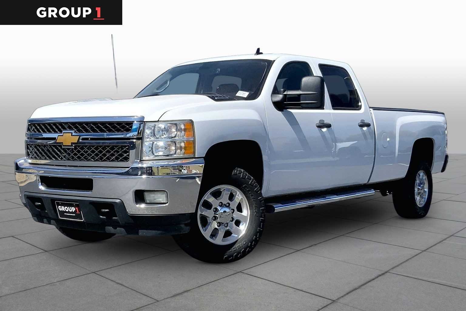 2014 Chevrolet Silverado HD 1LT 4WD Crew Cab LWB's photo