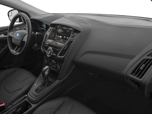 Used 2017 Shadow Black Ford SEL Hatch image 19