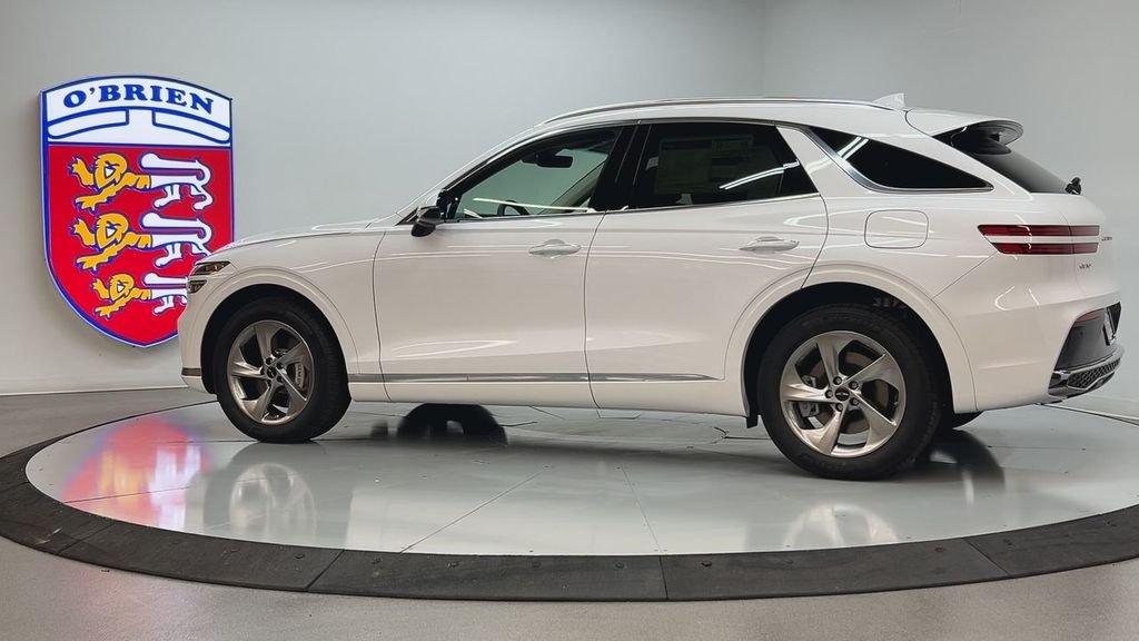 2026 GENESIS GV70 Standard - Photo 7