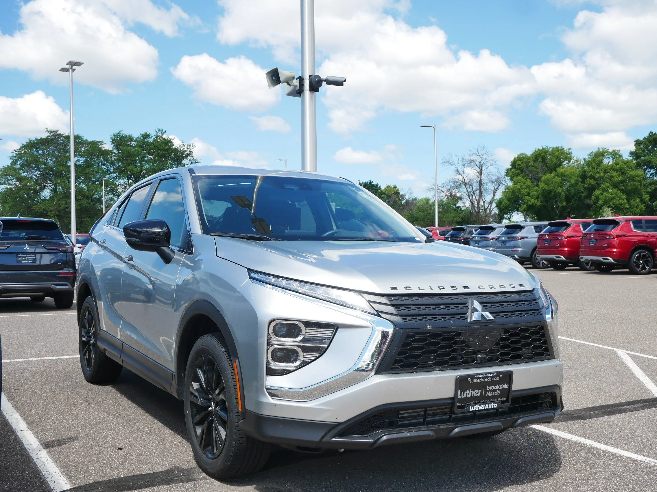 2024 Mitsubishi Eclipse Cross LE S-AWC's photo