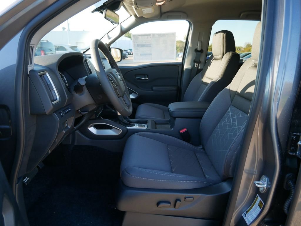 2026 Nissan Frontier SV - Photo 7