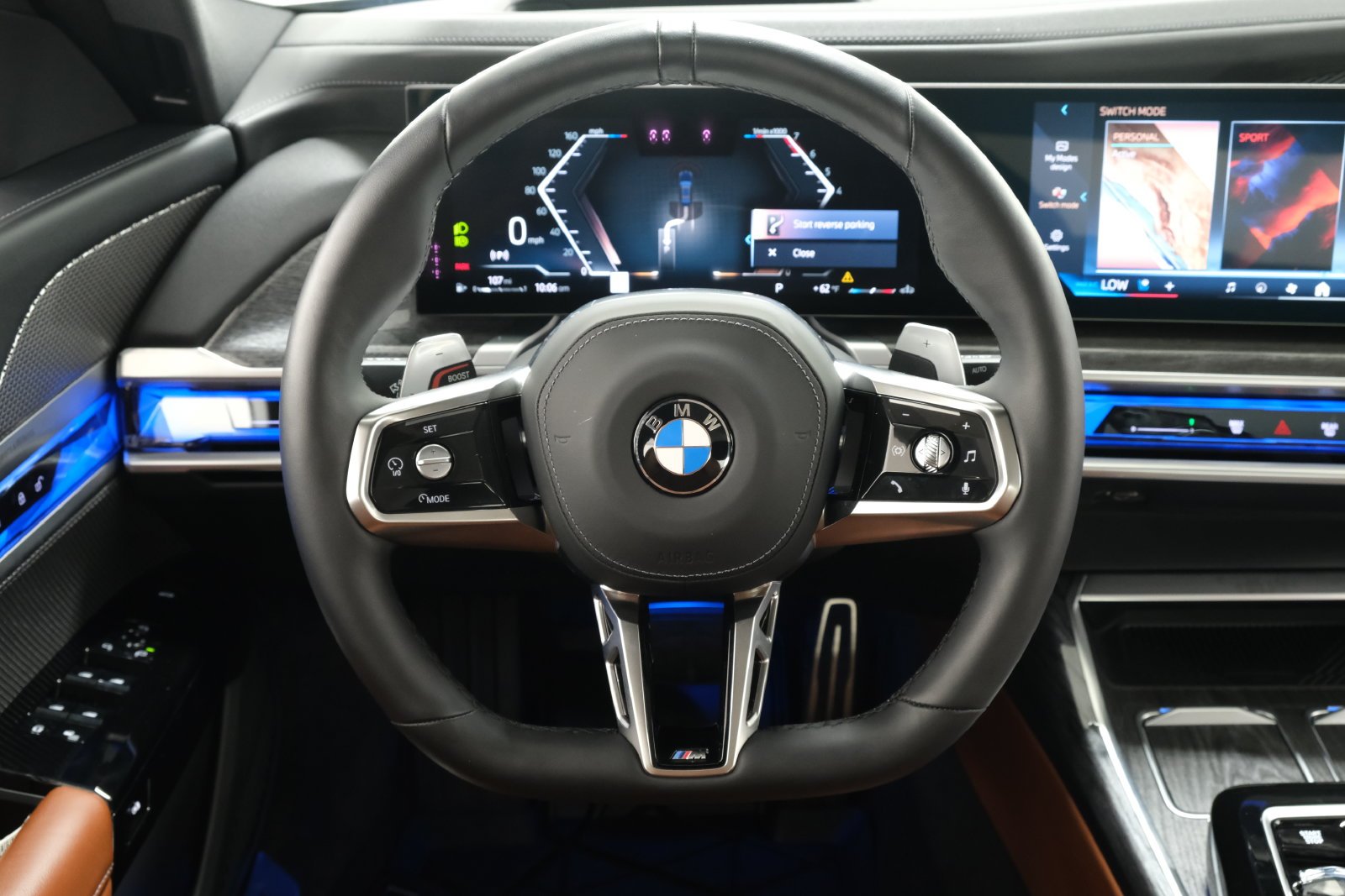 2025 BMW 7 Series 760i - Photo 13