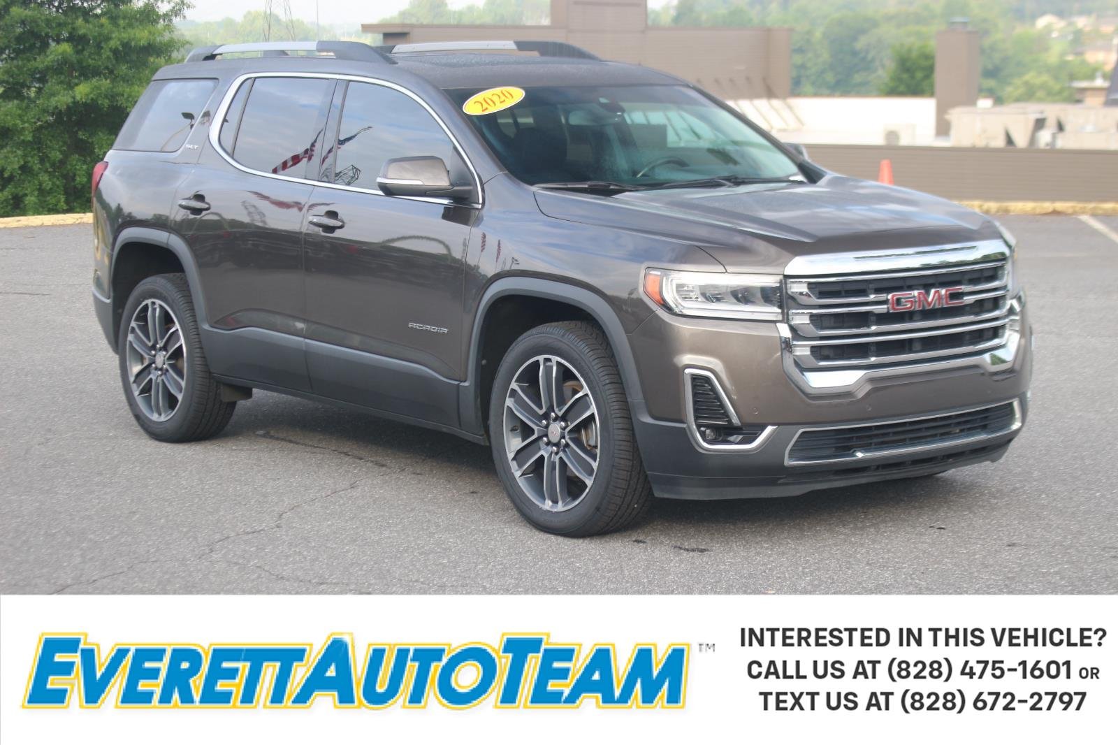Used 2020 SMOKEY QUARTZ METALLIC GMC SLT image 1