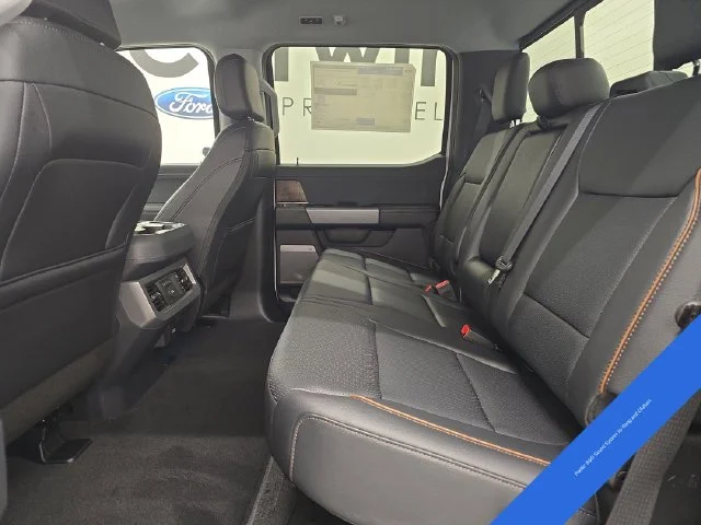 New 2027 Oxford White Ford F-350® Lariat® image 21
