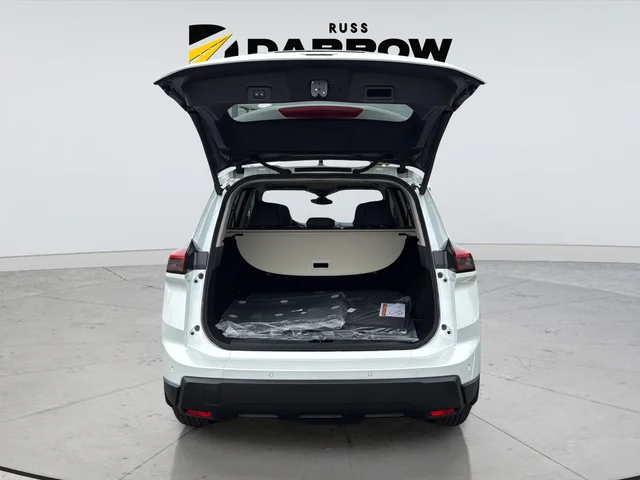 New 2026 Everest White Pearl TriCoat Nissan Dark Armor image 32