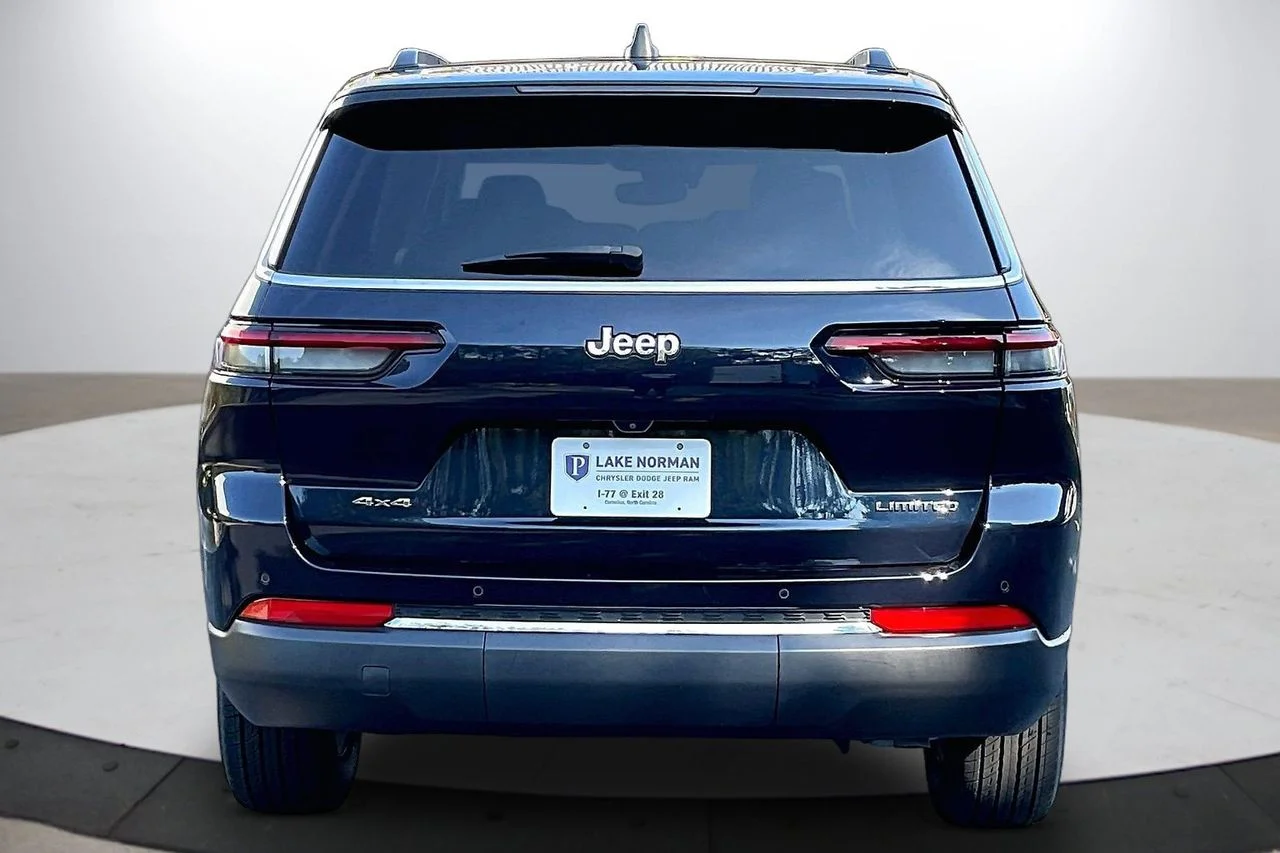 Certified Used 2023 Black Jeep Limited image 8