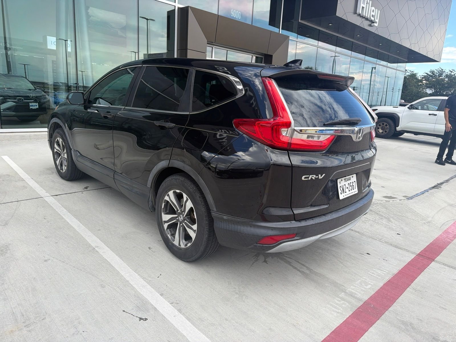Used 2017 Crystal Black Pearl Honda LX image 7