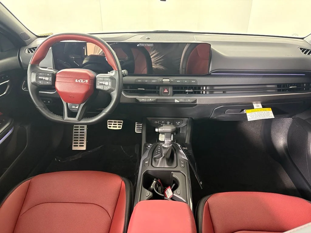 New 2026 Snow White Pearl Kia GT-Line Turbo image 41