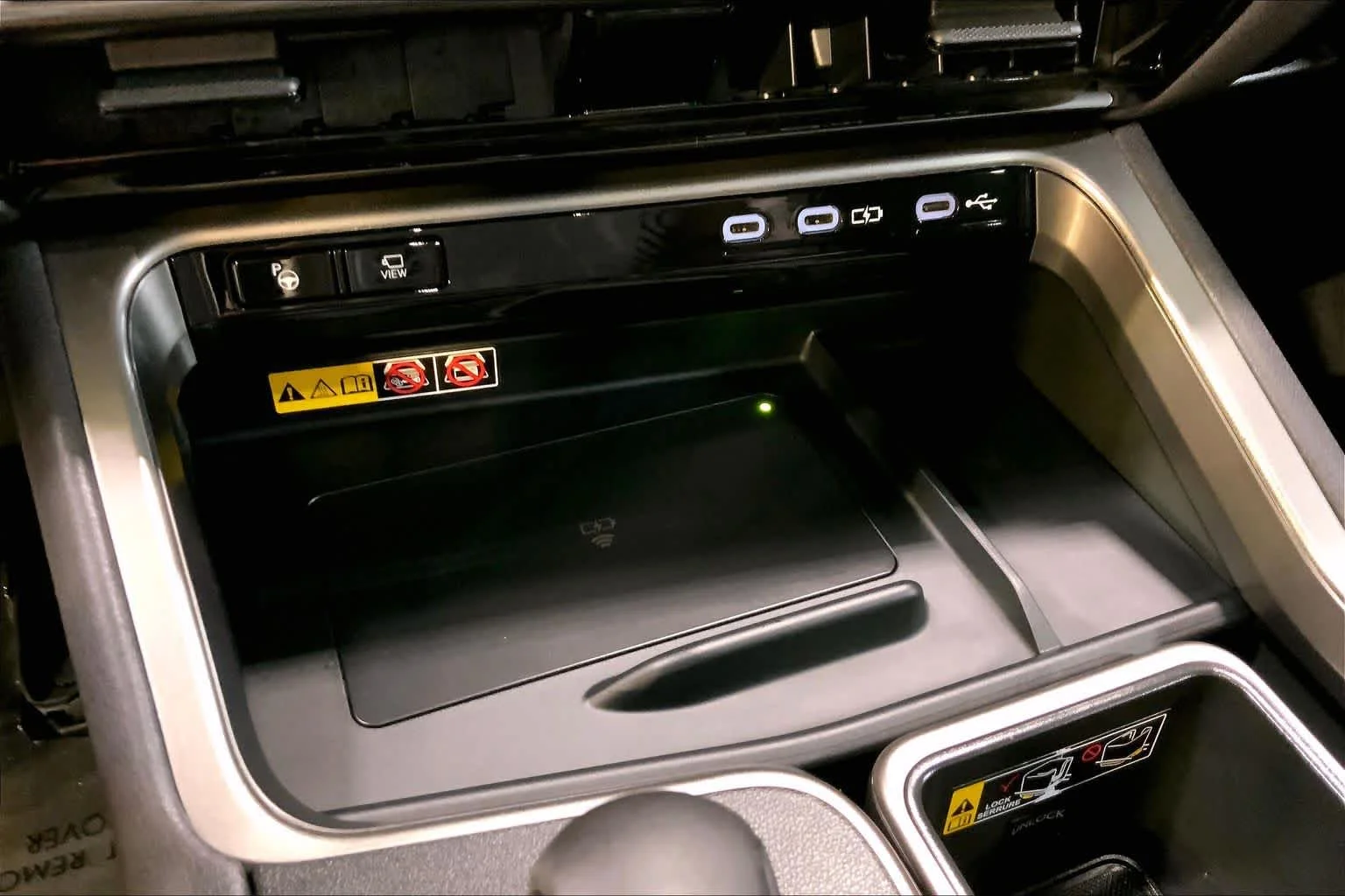 Used 2025 Nightfall Mica Lexus Premium image 35