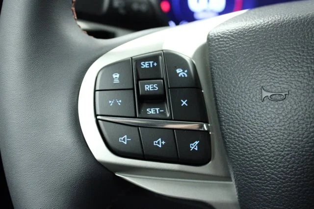 New 2026 Carbonized Gray Metallic Ford Active image 45