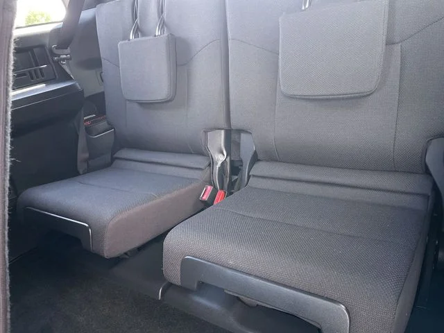 Used 2025 White Toyota SR5 image 22