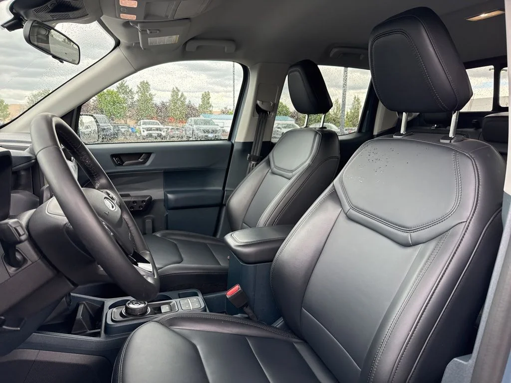 Used 2024 Azure Gray Metallic Ford Lariat image 9