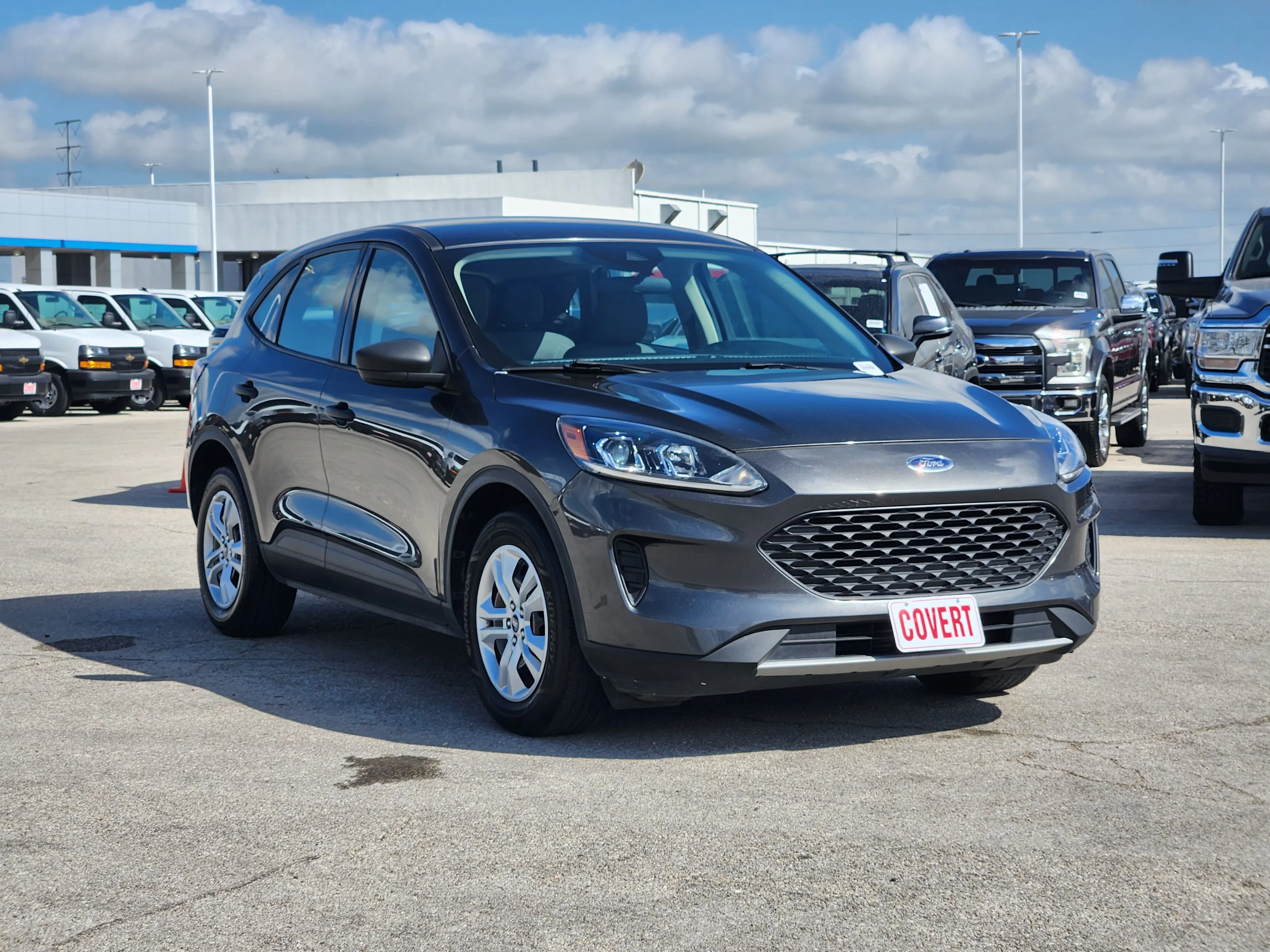 Used 2020  Ford S image 3