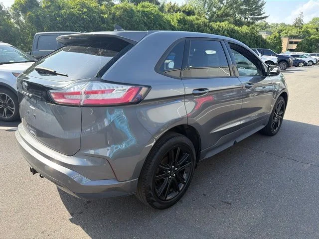 Used 2024 Gray Metallic Ford ST Line image 6