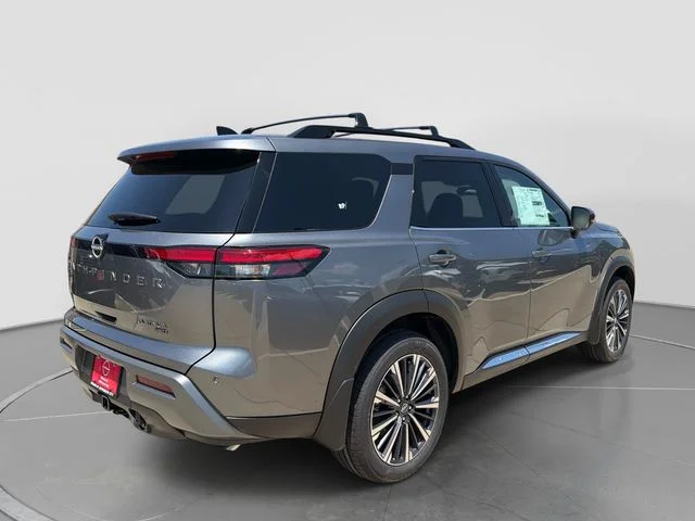 New 2026 Gray Nissan Platinum image 4