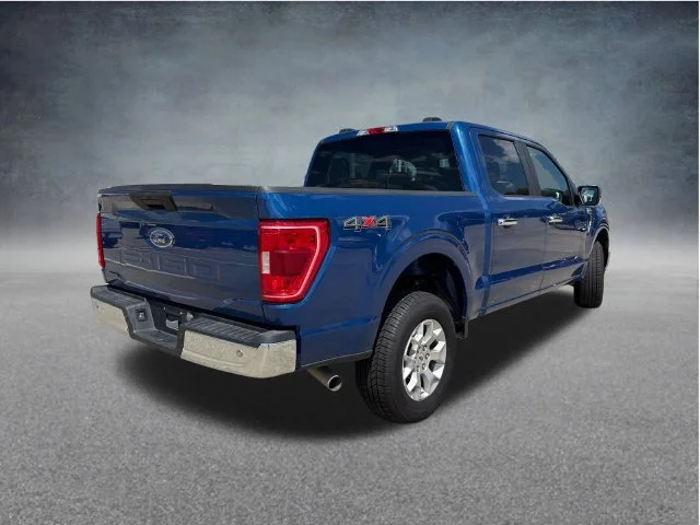 Used 2023 Blue Ford XLT image 12