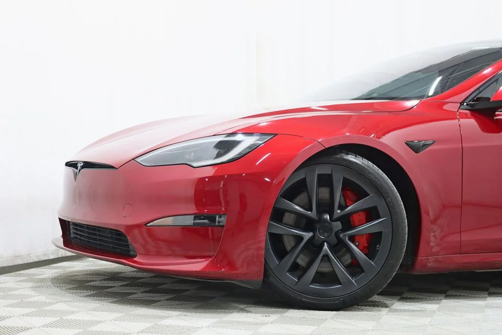 Used 2023 Red Tesla Plaid image 2