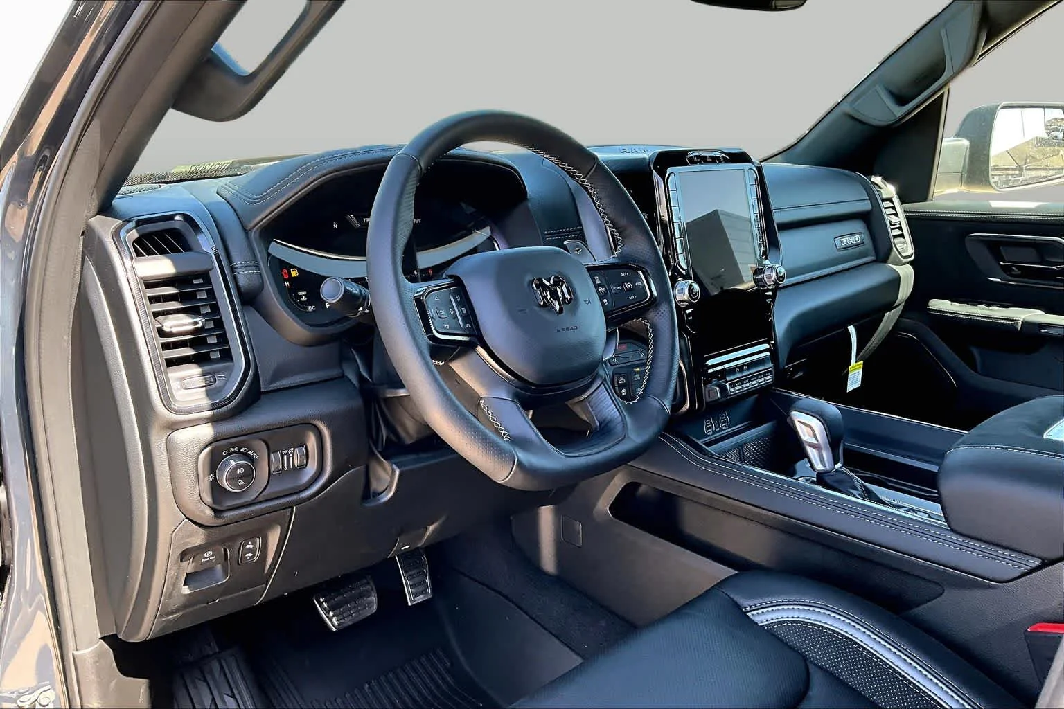 New 2026 Forged Blue Metallic Exterior Paint RAM RHO image 9